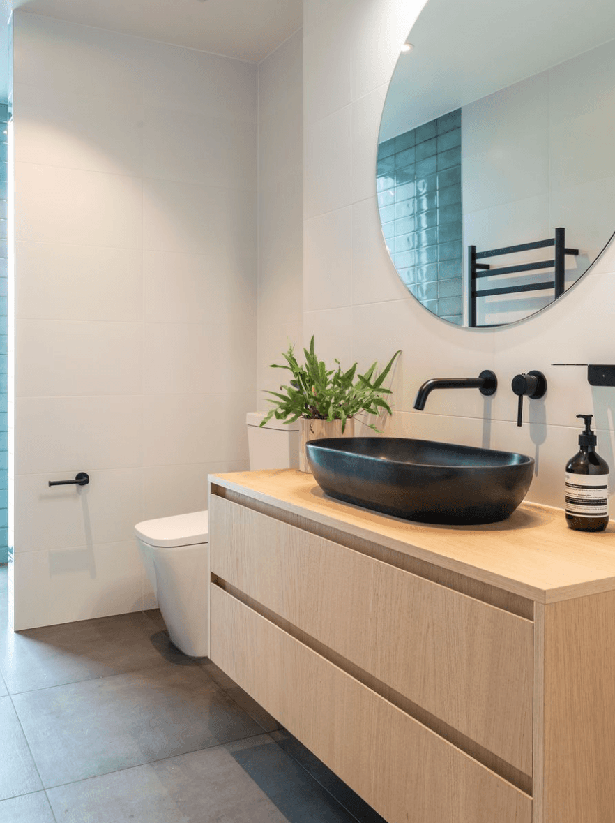 Flat Bush New Build Bathroom by Nova Tiling